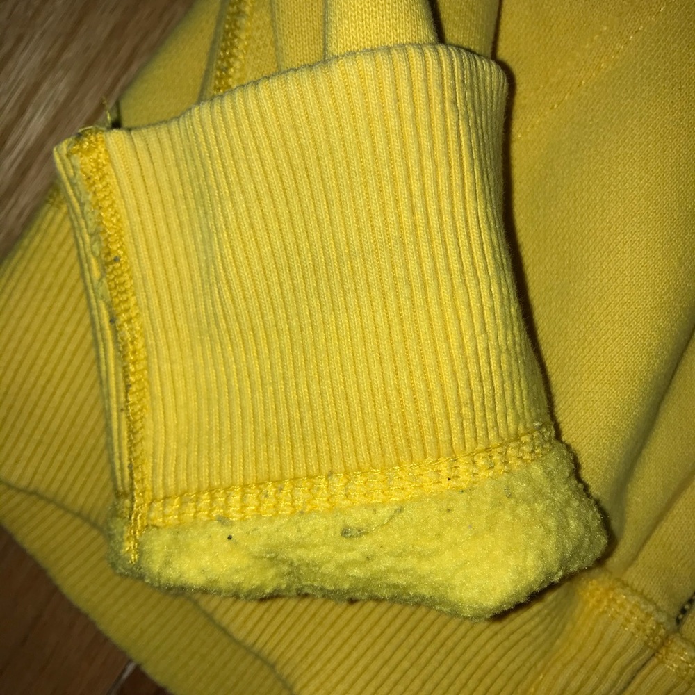 A&F Yellow Jacket - Picture 9 of 9